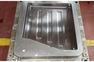 Hard Chrome & Electroless Nickel of Large Molds
